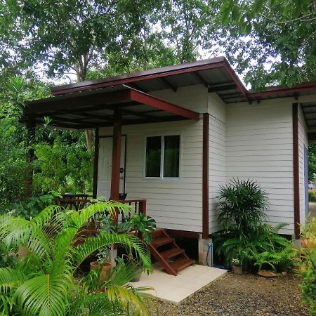 Sameikei Homestay Phrae Bagian luar foto