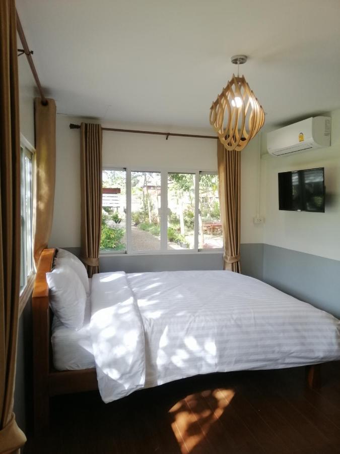 Sameikei Homestay Phrae Bagian luar foto