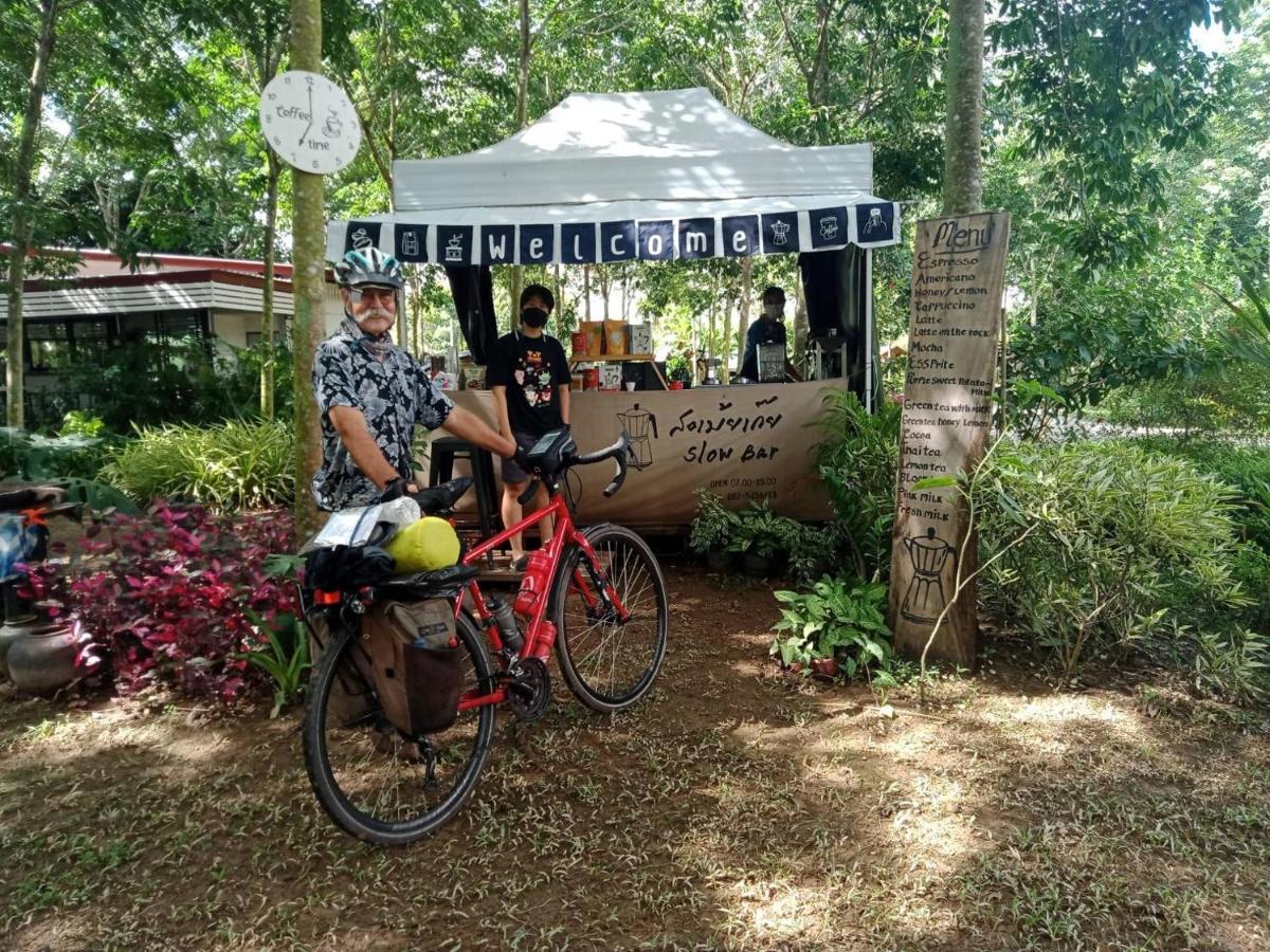 Sameikei Homestay Phrae Bagian luar foto